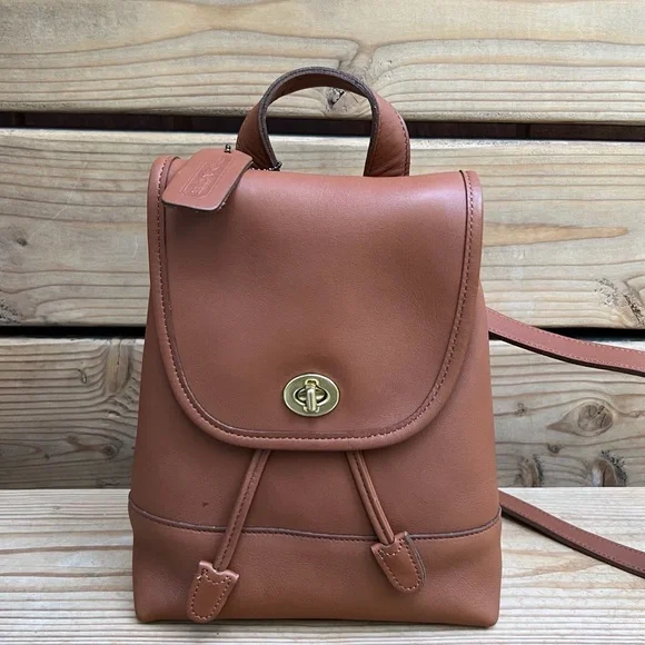 Vintage Coach Leather Daypack Backpack 9960, British tan Vintage Coach British Tan Daypack Backpack 9960 Costa Rica  main image 2